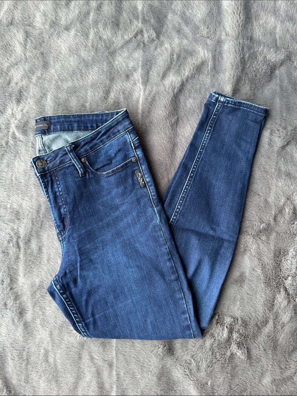 Silver Jeans Dark Blue Skinny Mid-Rise Jeans
